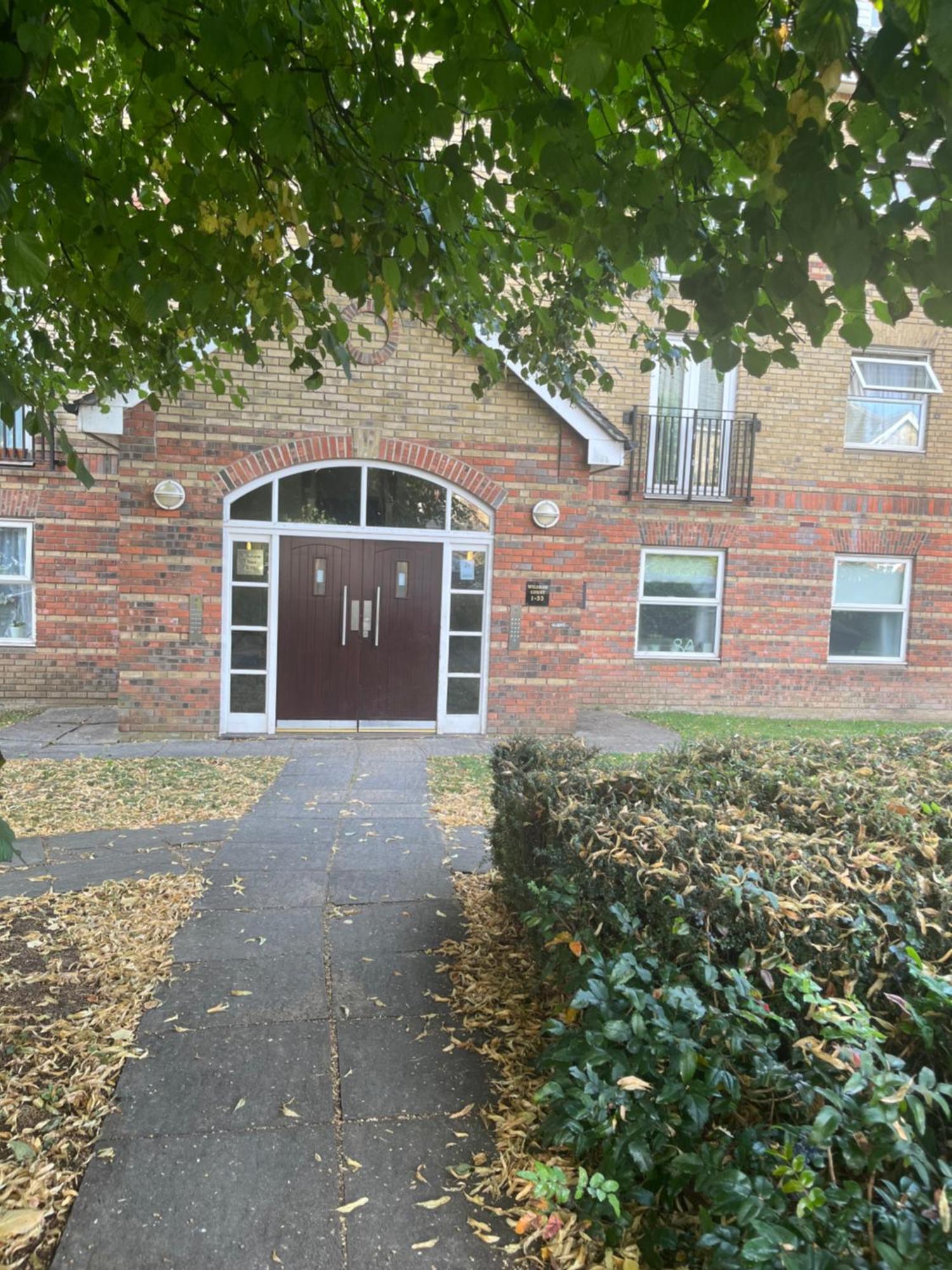 Cosy Nest In London Apartment Hendon Ngoại thất bức ảnh